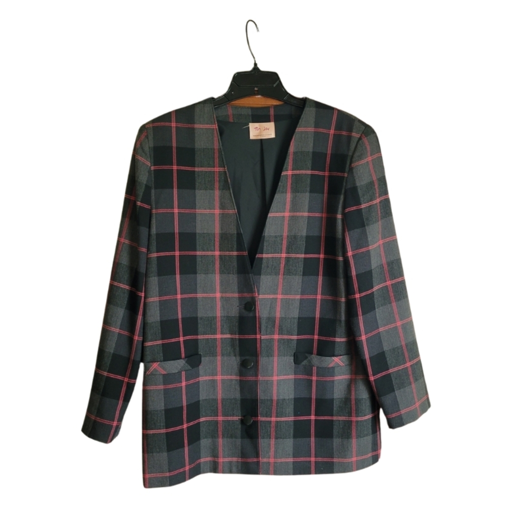 Plaid Blazer with Pink and Black Checkered Pattern #6